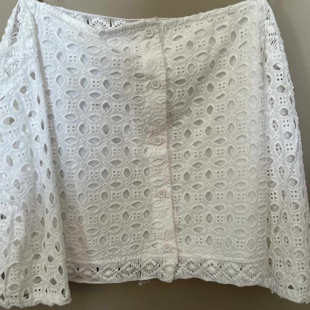 White Eyelet Off-the-Shoulder Crop Top - Picture 8 of 8